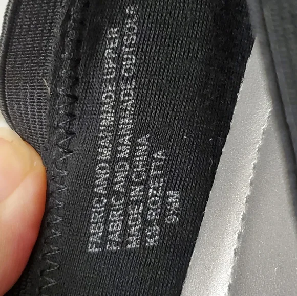 Shoes size 9.5 - Picture 3 of 11